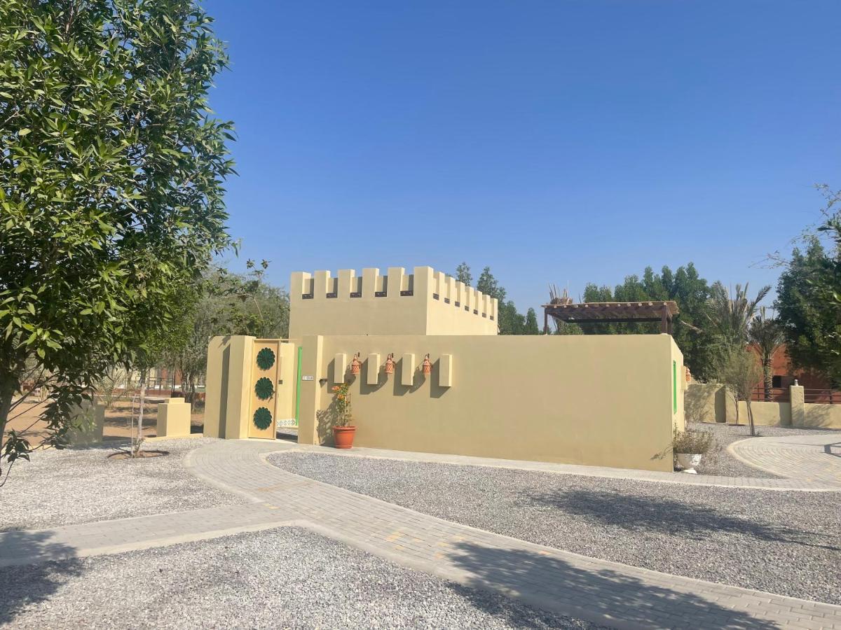 Al Bait Resort With Private Swimming Pools -Hrs Stables Al Hamraniyah Exterior photo
