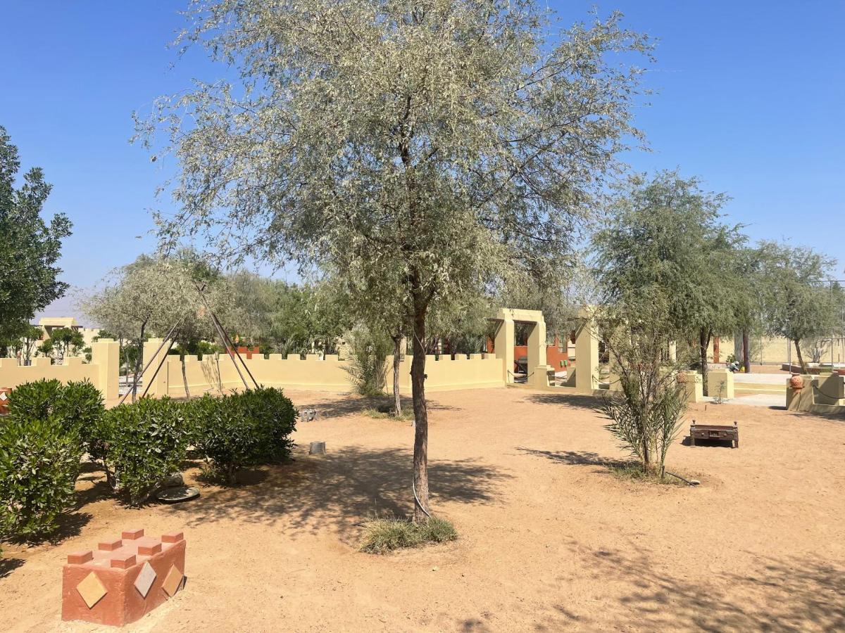 Al Bait Resort With Private Swimming Pools -Hrs Stables Al Hamraniyah Exterior photo