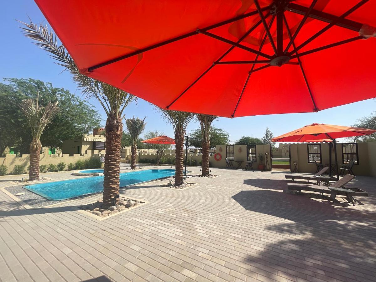 Al Bait Resort With Private Swimming Pools -Hrs Stables Al Hamraniyah Exterior photo