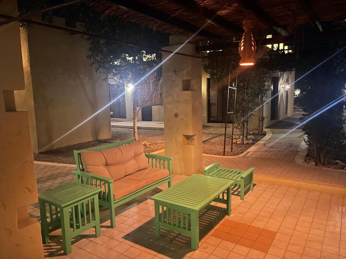 Al Bait Resort With Private Swimming Pools -Hrs Stables Al Hamraniyah Exterior photo