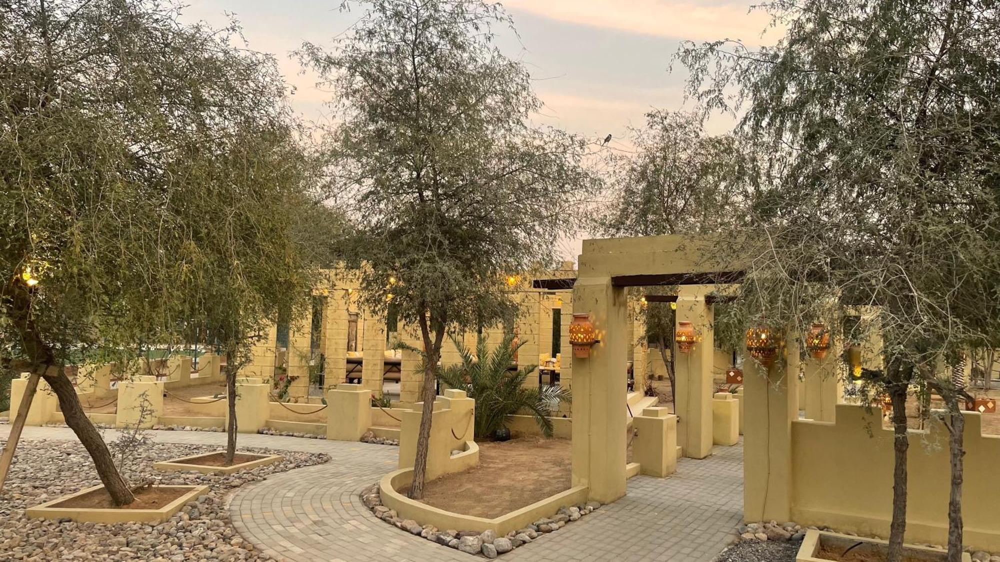 Al Bait Resort With Private Swimming Pools -Hrs Stables Al Hamraniyah Exterior photo